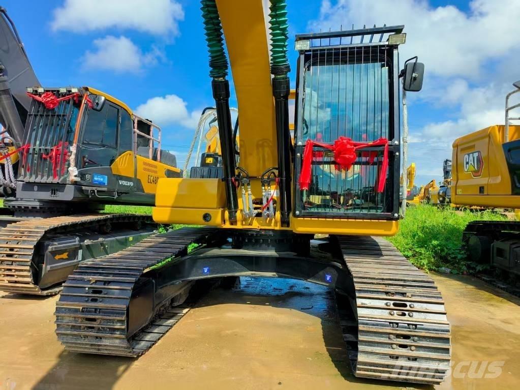CAT 320 Pásová rýpadla