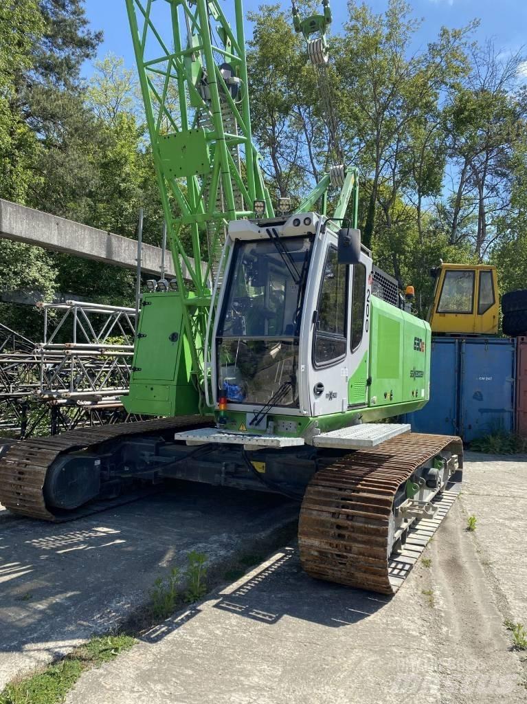 Sennebogen 630 RHD Pásové jeřáby