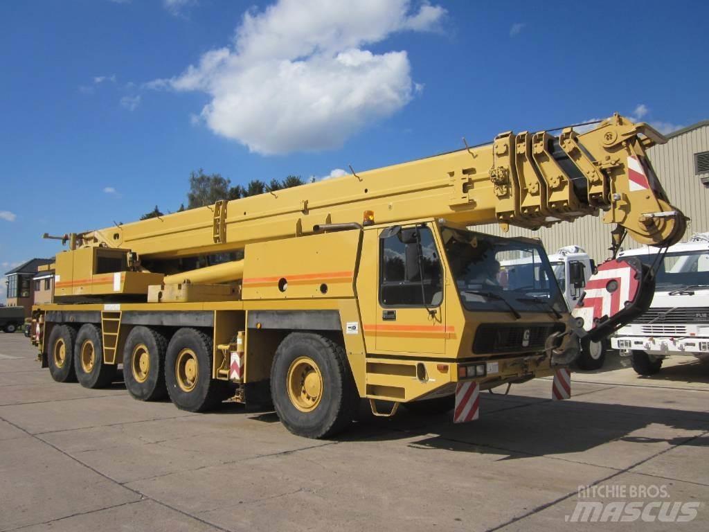 Grove GMK 5130 Univerzální terénní jeřáby