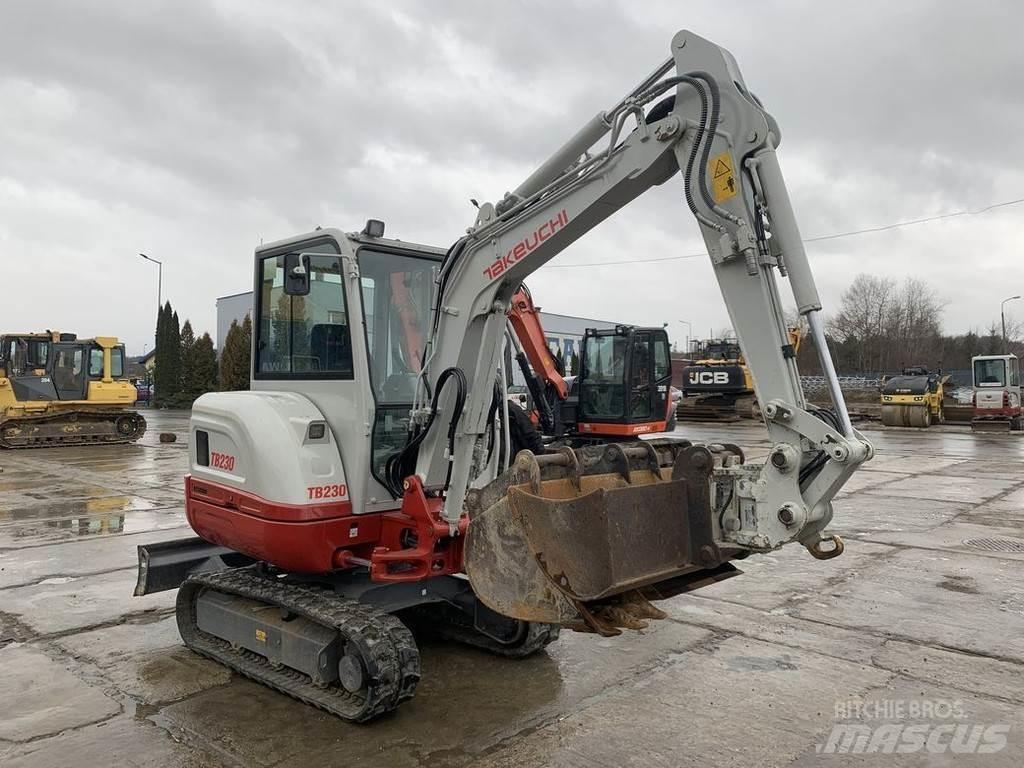 Takeuchi TB230 V3 Mini rýpadla < 7t