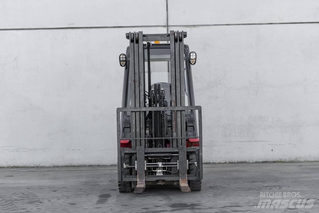 Manitou MI 25 D Dieselové vozíky