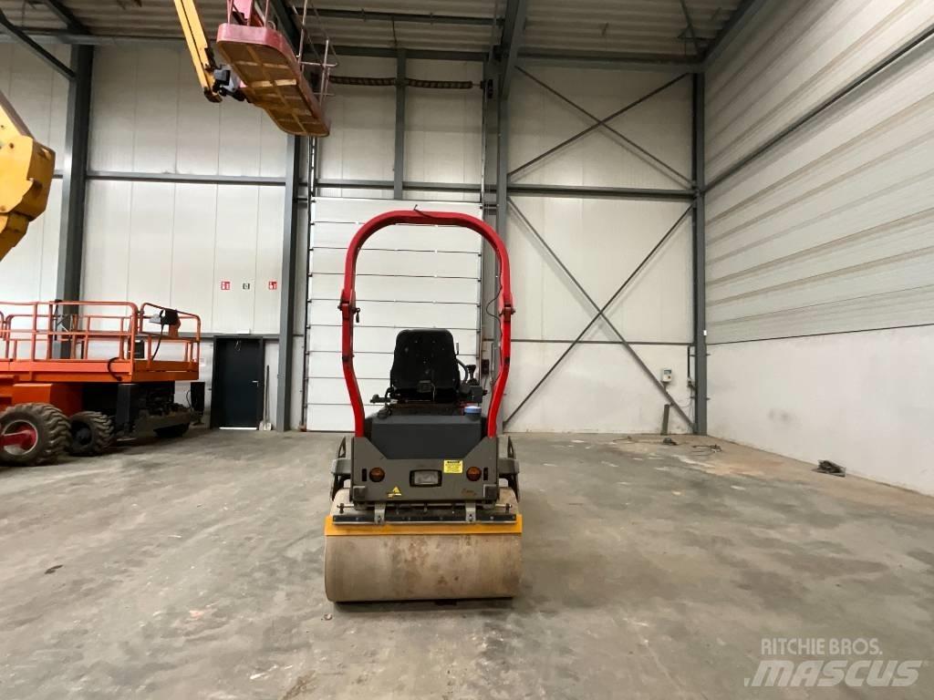 Ammann ARX 26 Tandemové válce