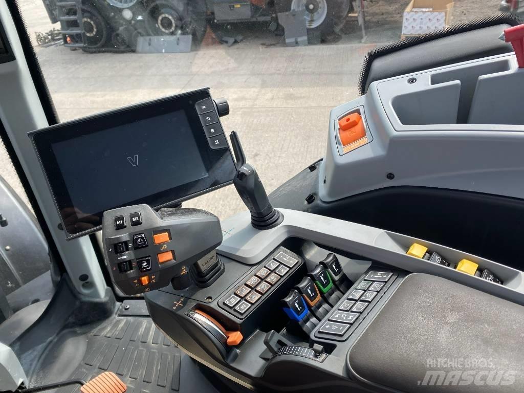 Valtra T214 Versu Traktory