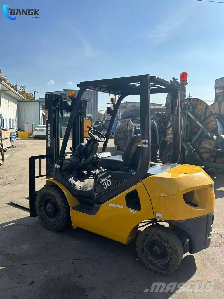 Komatsu FD 30 T-17 Dieselové vozíky