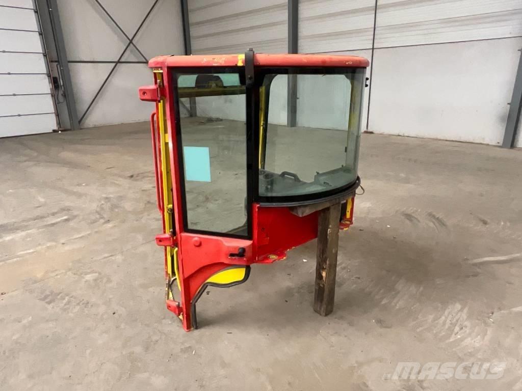 Yanmar vio 50 / vio 57 Kabiny a interiér