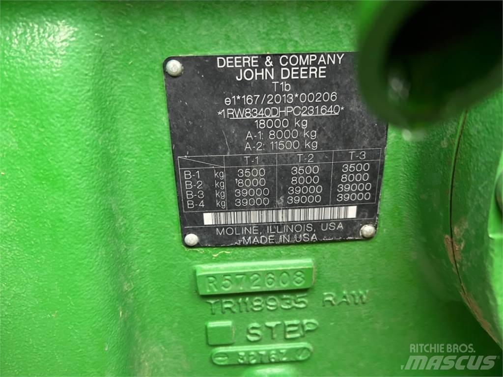 John Deere 8R340 Traktory
