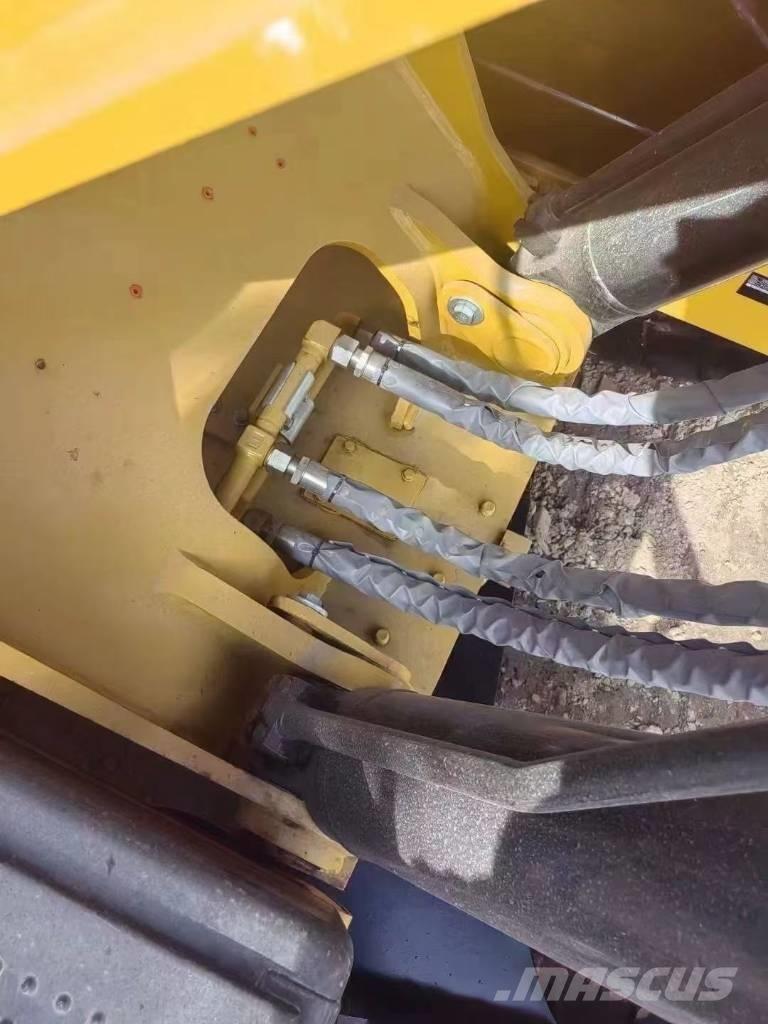 CAT 336 D L Pásová rýpadla