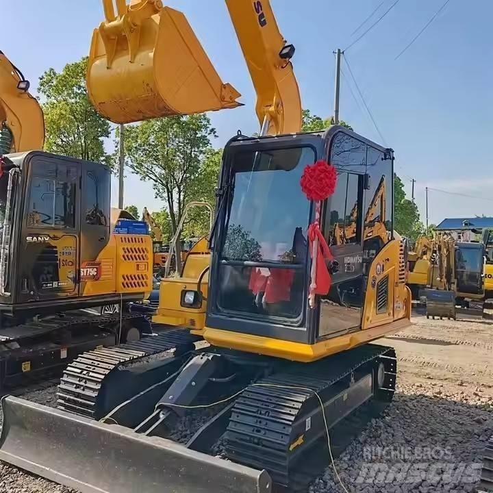 Komatsu PC70 Pásová rýpadla