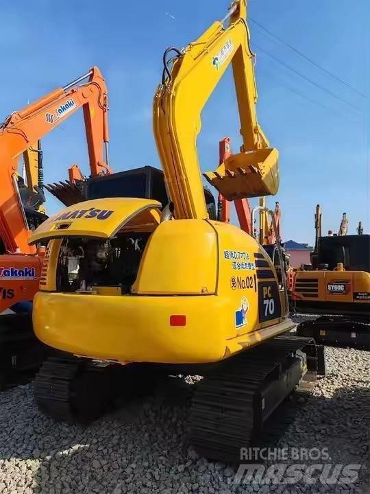 Komatsu PC70 Pásová rýpadla