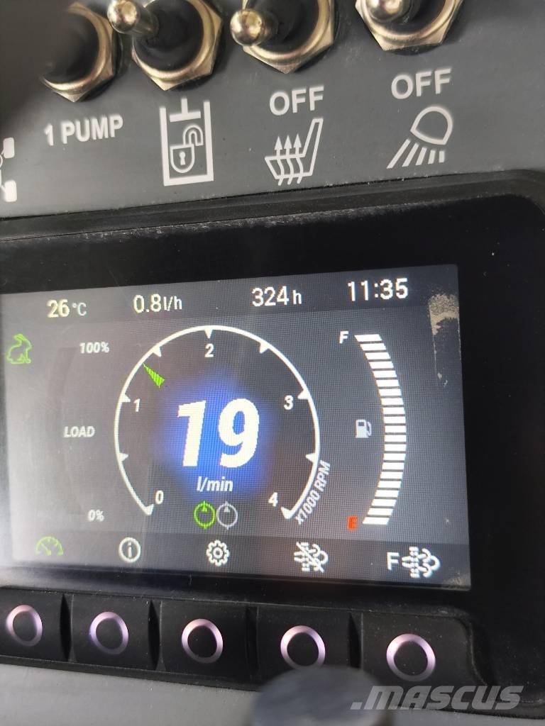 Avant 650 Víceúčelové nakladače