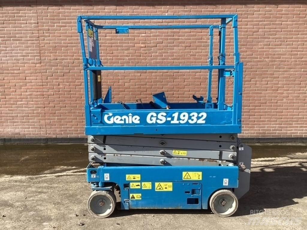Genie GS1932 Nůžková zvedací plošina