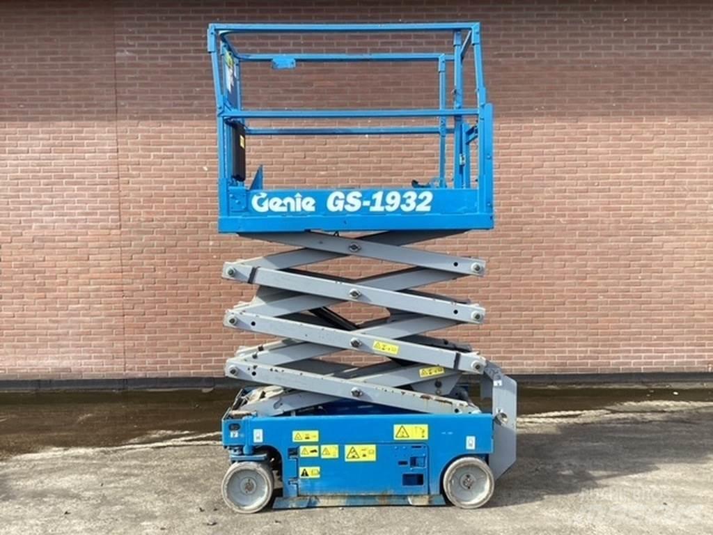 Genie GS1932 Nůžková zvedací plošina