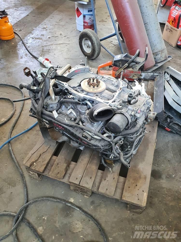 Subaru EE20 - motor Motory