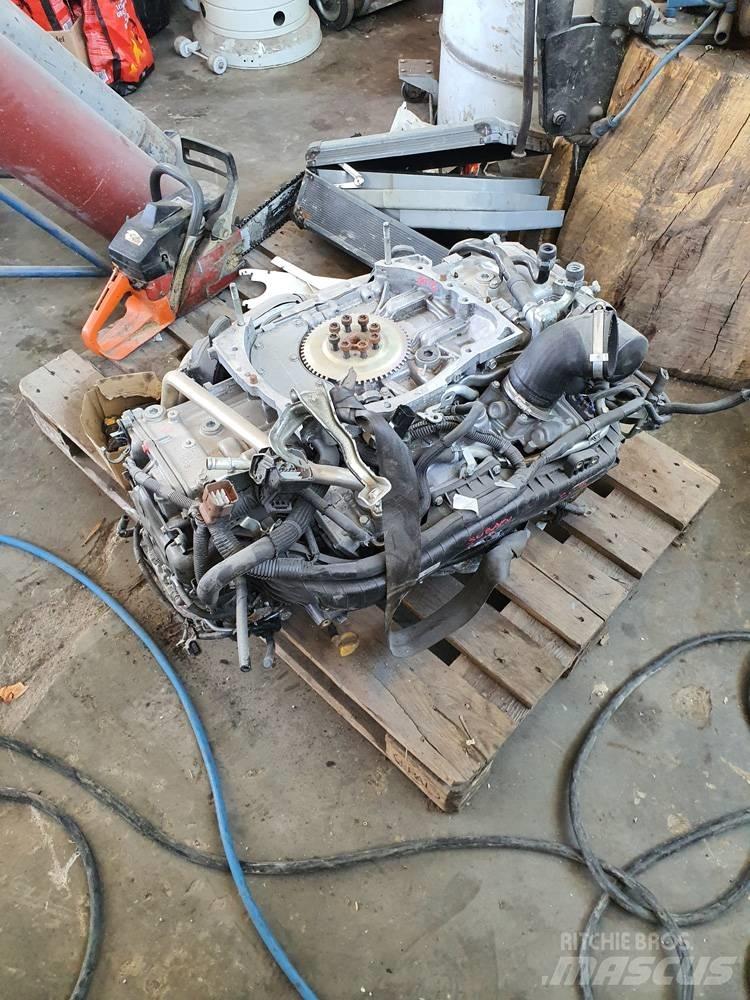 Subaru EE20 - motor Motory