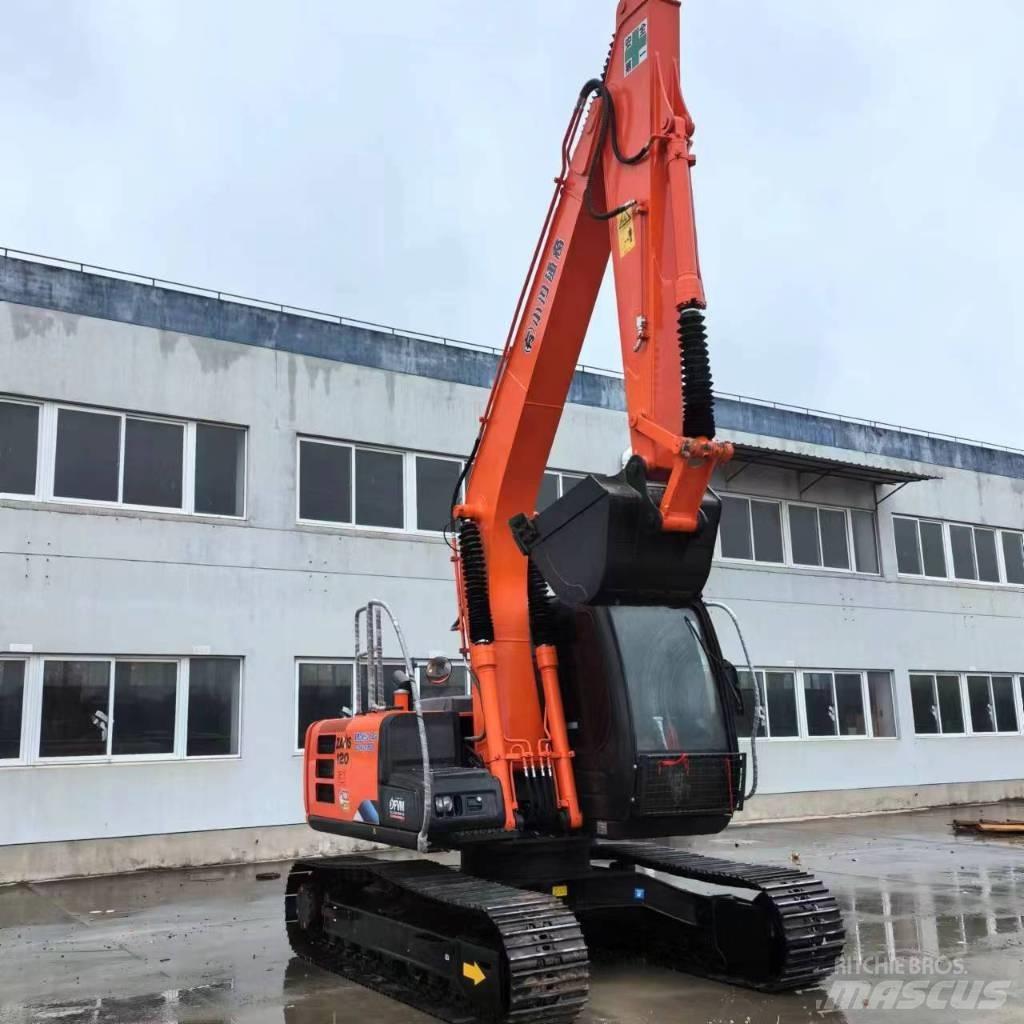 Hitachi ZX 120 Pásová rýpadla