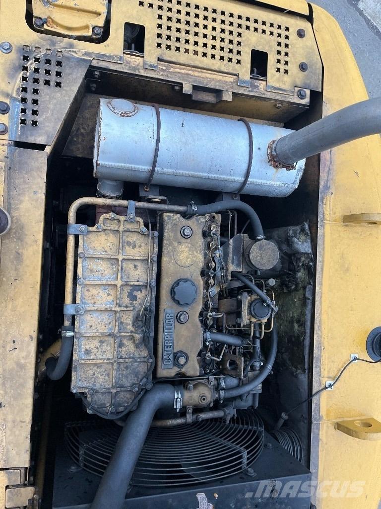 CAT 315 B L Pásová rýpadla