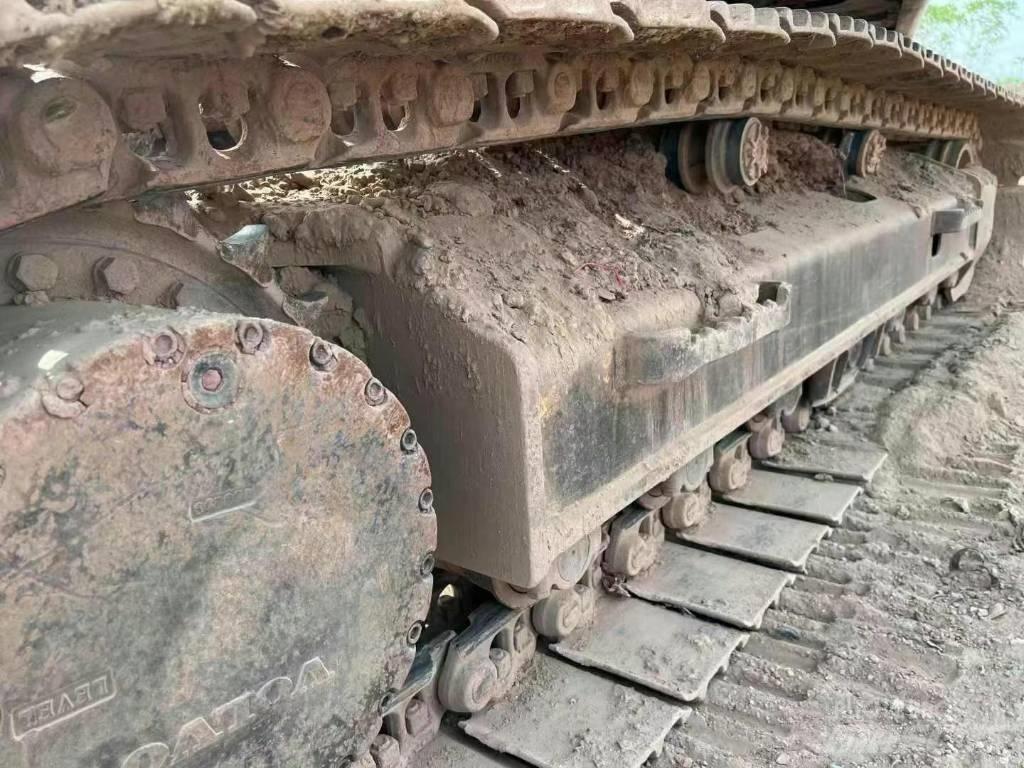 Volvo EC 210 Pásová rýpadla
