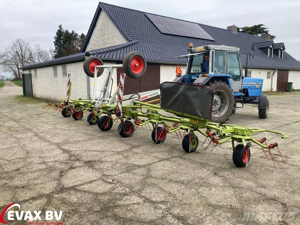 CLAAS Volto 870 T Obraceče a shrabovače sena