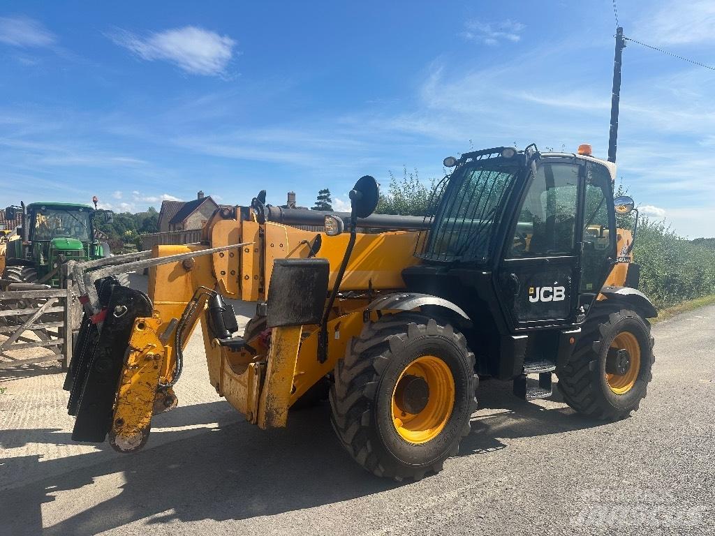 JCB 540-170 Teleskopické manipulátory