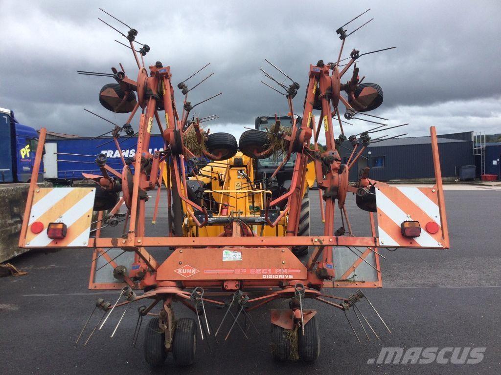 Kuhn GF8501 MH Obraceče a shrabovače sena