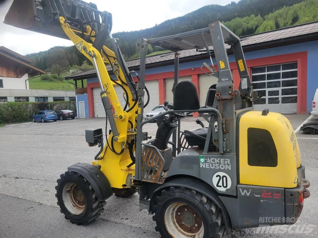 Wacker Neuson Wl25 Kolové nakladače