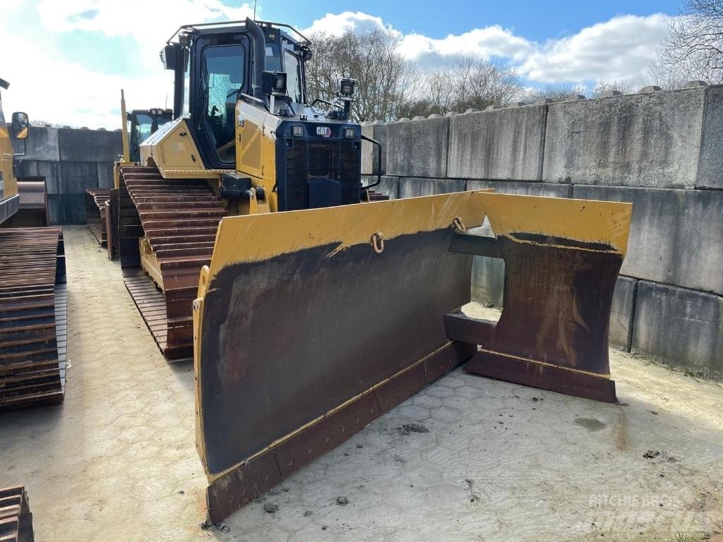 CAT D 5 LGP - D5 LGP Pásové dozery