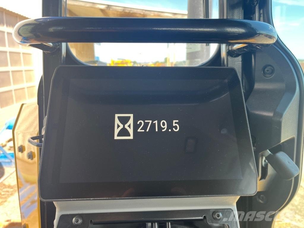 CAT D5 - D5 LGP Pásové dozery
