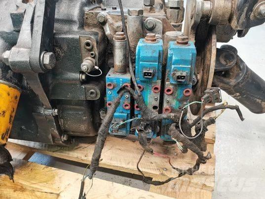 JCB 530-70 gearbox Převodovka