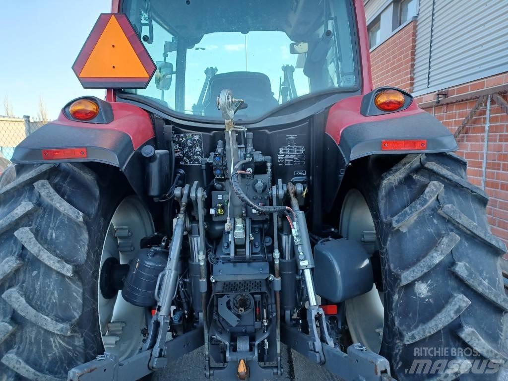 Valtra A 134 Traktory