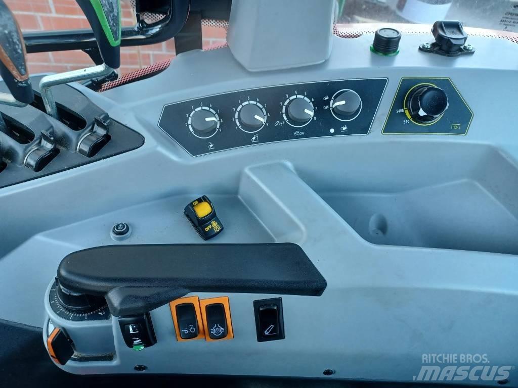 Valtra A 134 Traktory