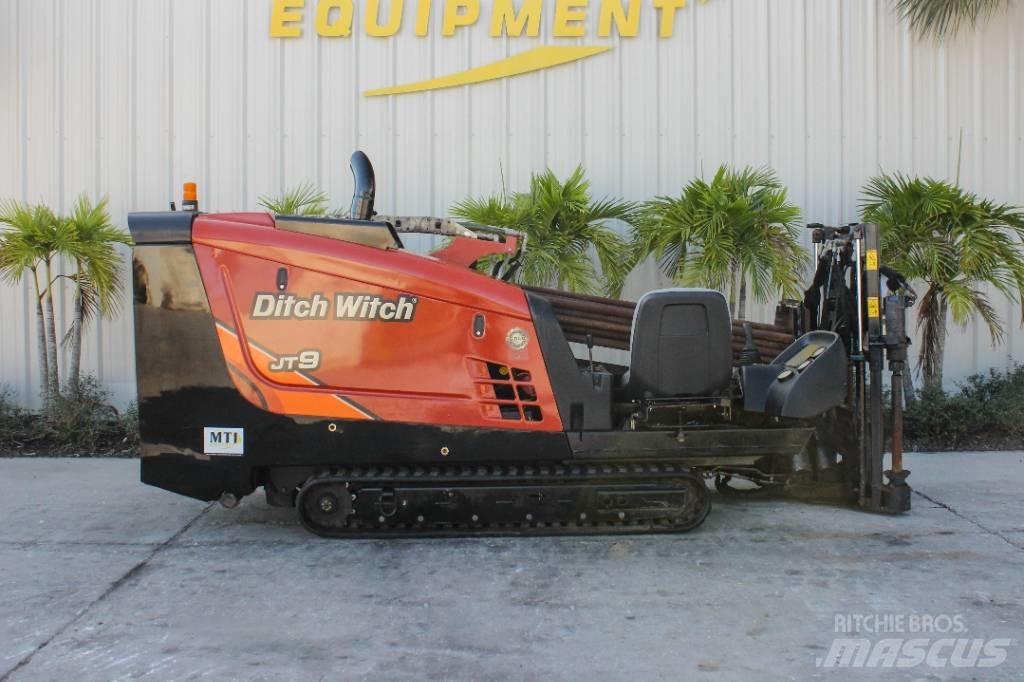 Ditch Witch JT9 Horizontální vrtací zařízení