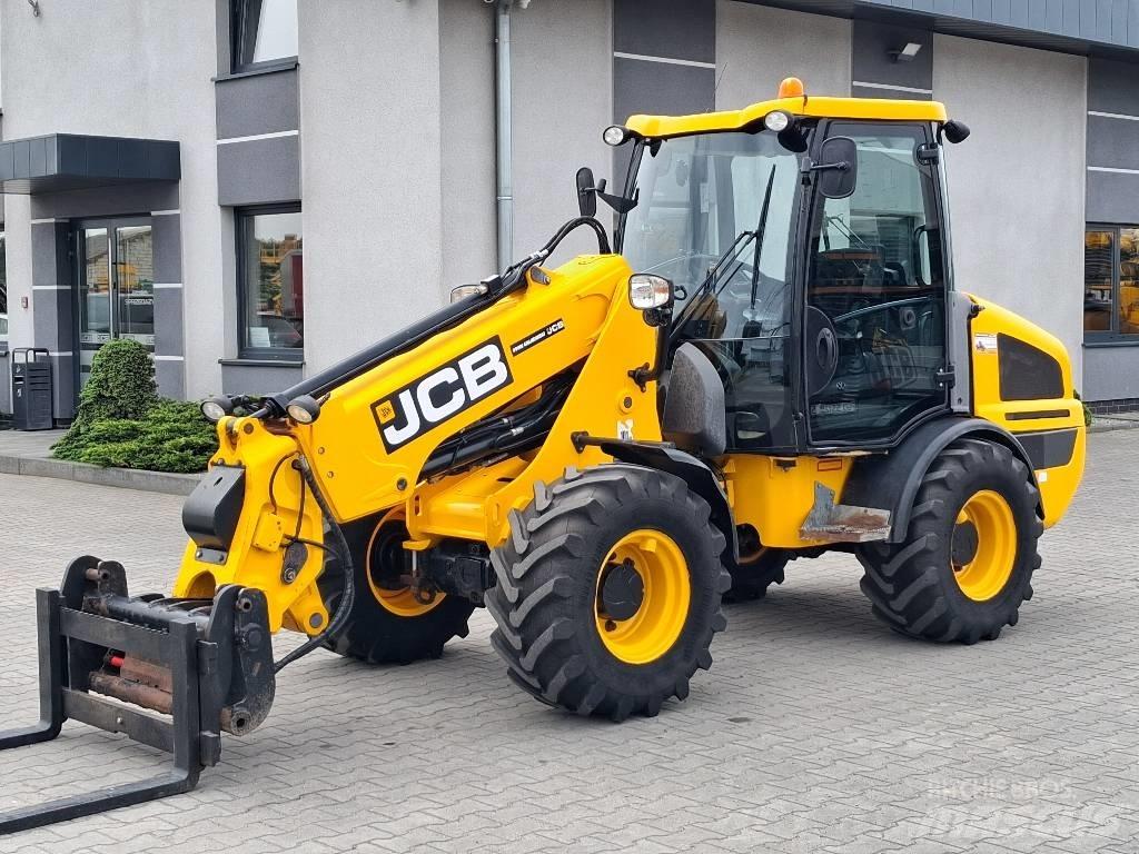JCB TM 180 Teleskopické nakladače pro zemědělství
