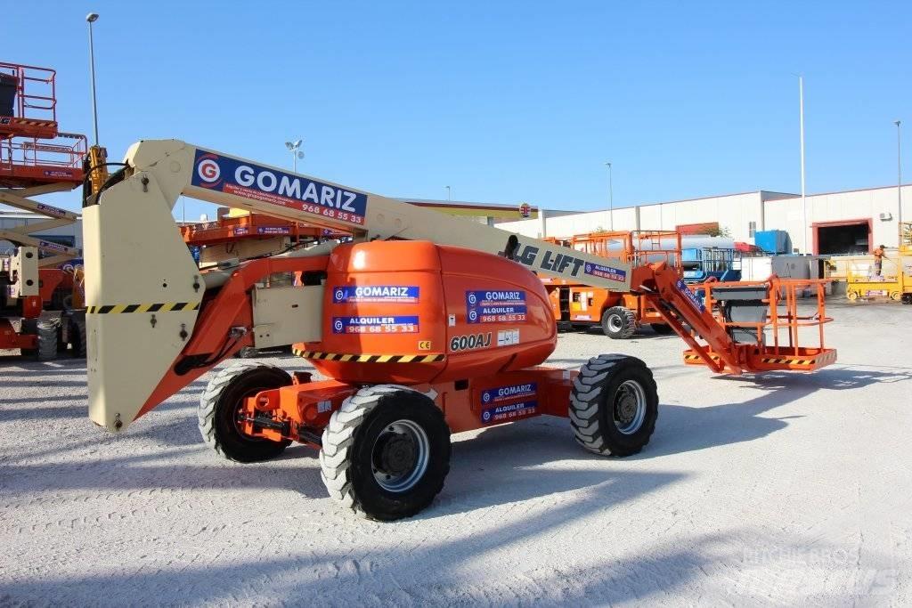 JLG 600 AJ Kloubové plošiny