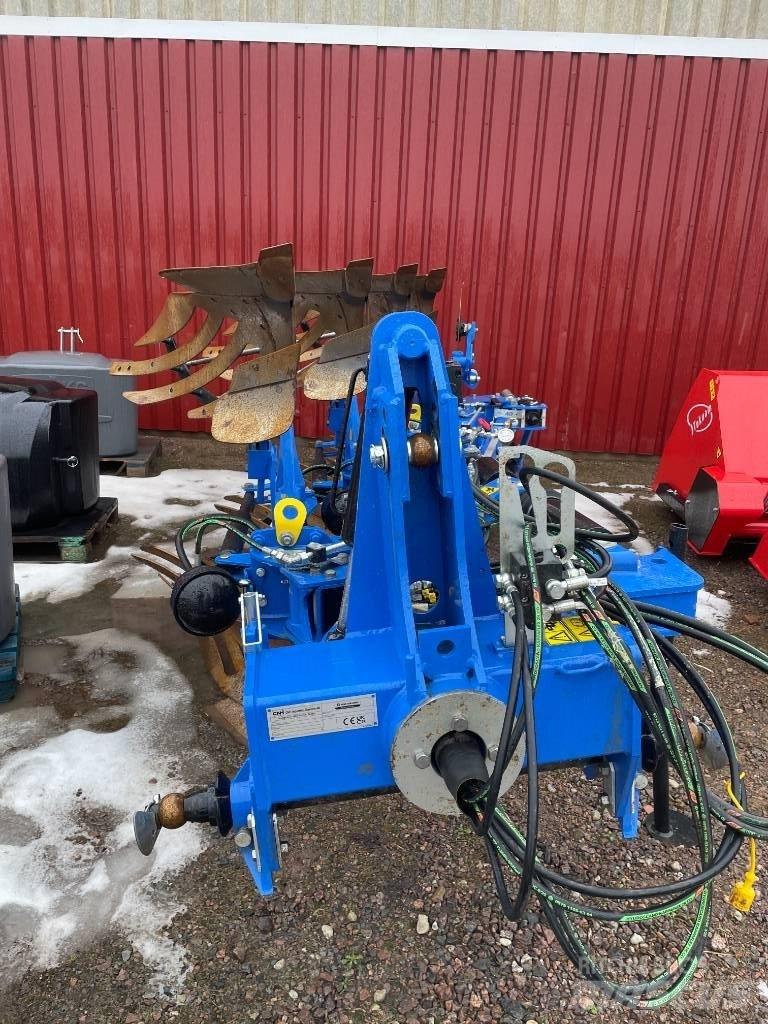 New Holland PHV4875H Oboustranné pluhy