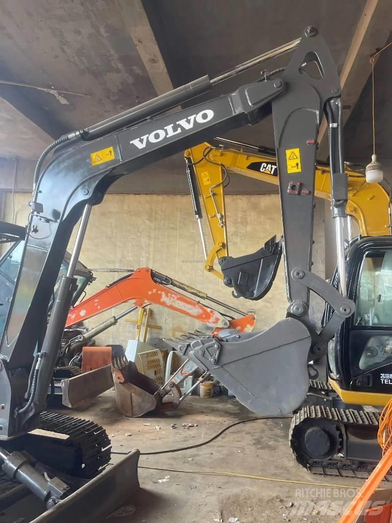 Volvo EC60D Pásová rýpadla