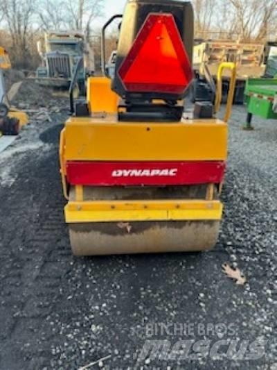 Dynapac CC 102 Tandemové válce