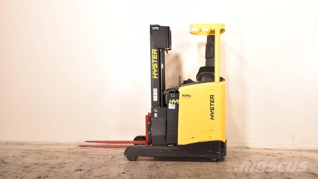 Hyster R 1.2 E Retraky