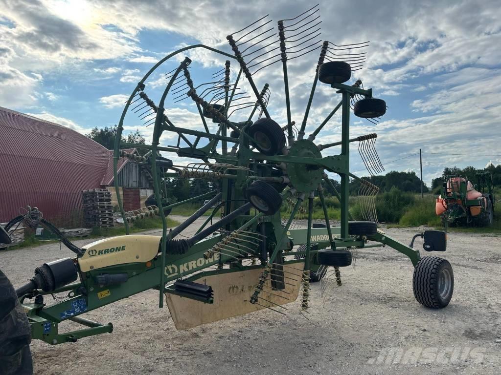 Krone Swadro TC 880 Obraceče a shrabovače sena
