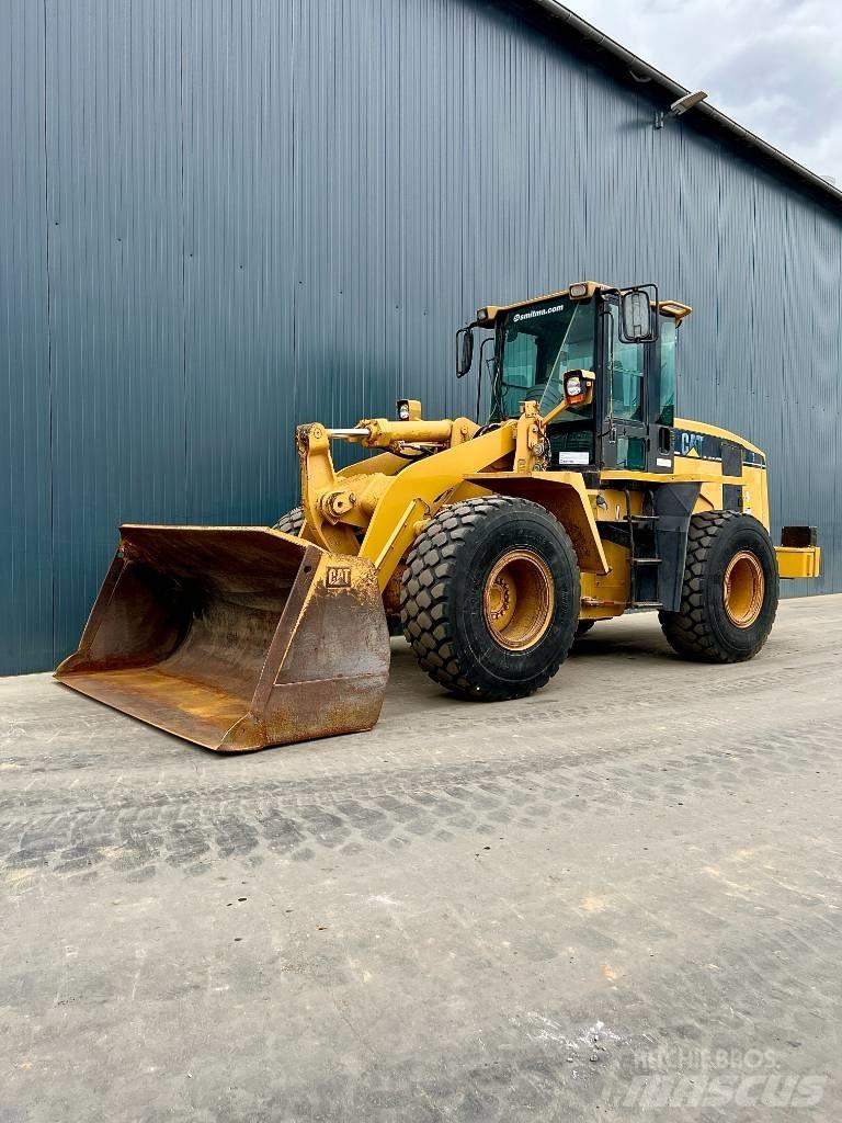 CAT 938G Kolové nakladače
