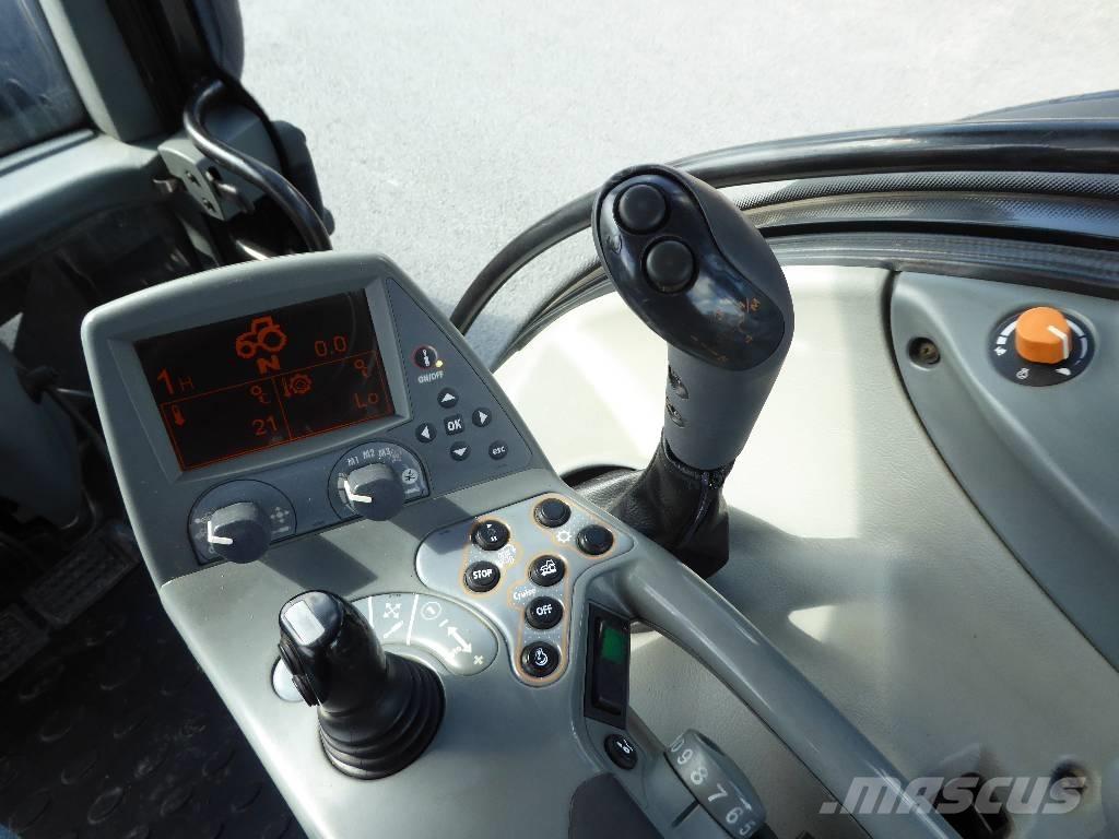 Valtra N141 Advance Traktory