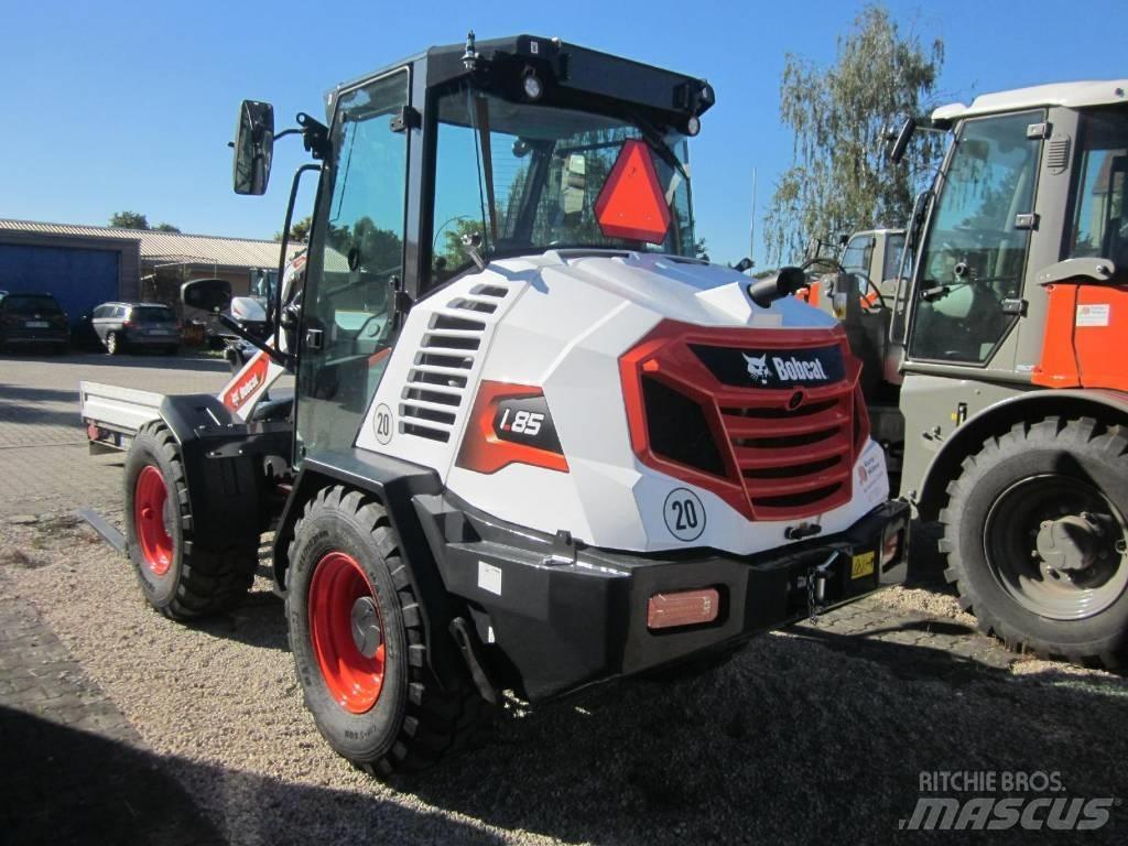 Bobcat L85 Smykem řízené nakladače