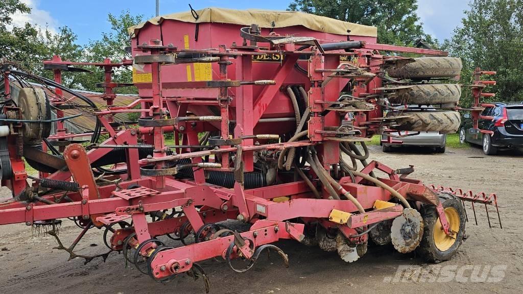 Väderstad Rapid 450P Mechanické secí stroje