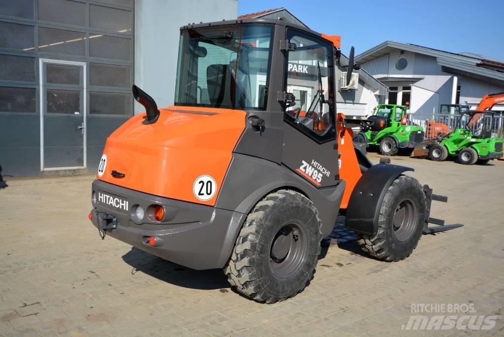Hitachi ZW 95-6 C Kolové nakladače
