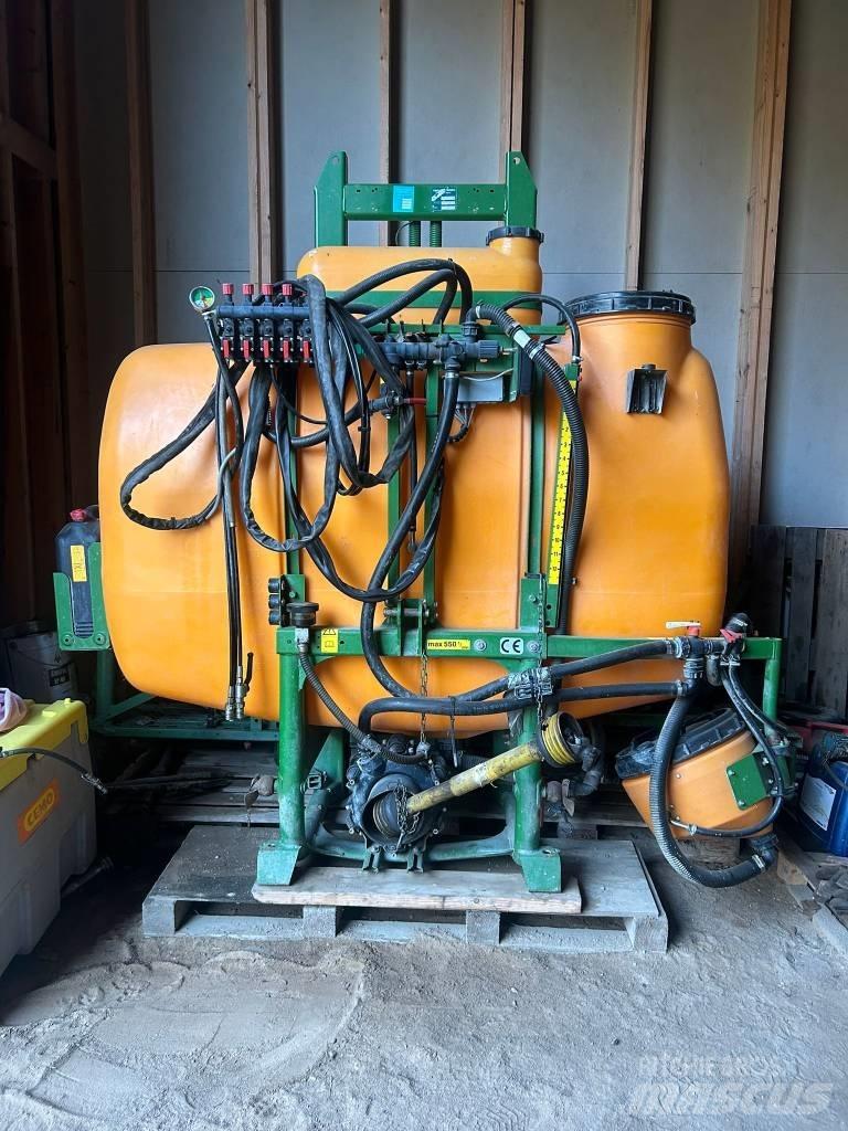 Amazone UF 1200 15m Nesené postřikovače
