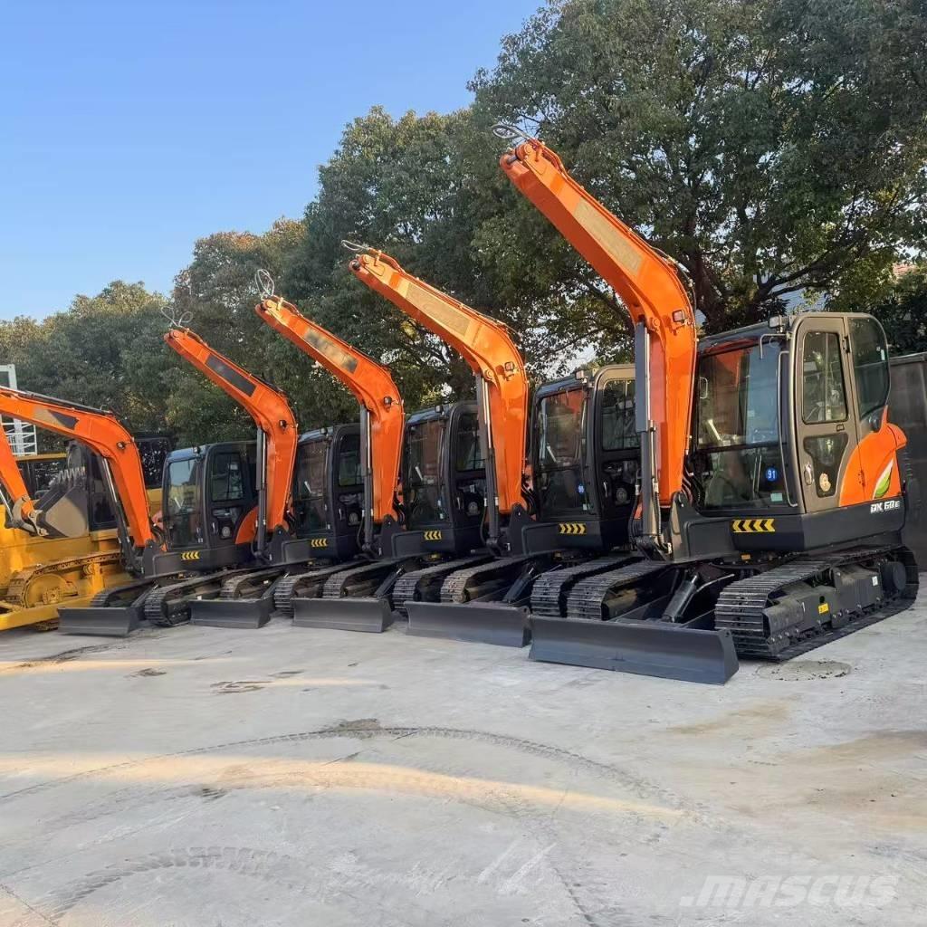 Doosan DX 60 Pásová rýpadla