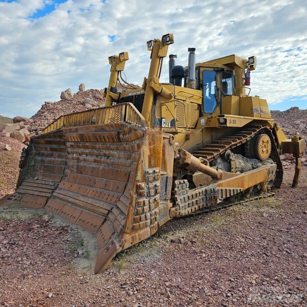 CAT D10R Pásové dozery