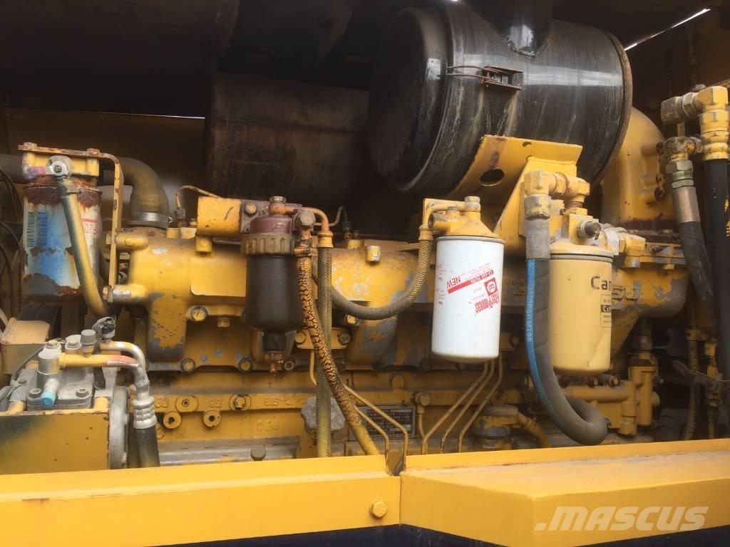 Komatsu GD 623 A Grejdry