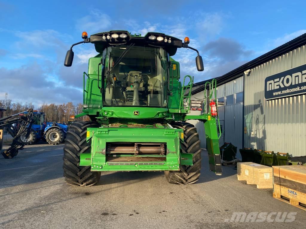 John Deere W 540i Sklízecí mlátičky