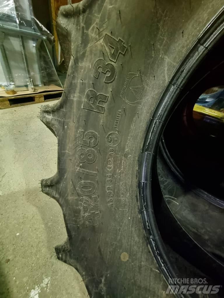 Mitas AC85 Pneumatiky, kola a ráfky