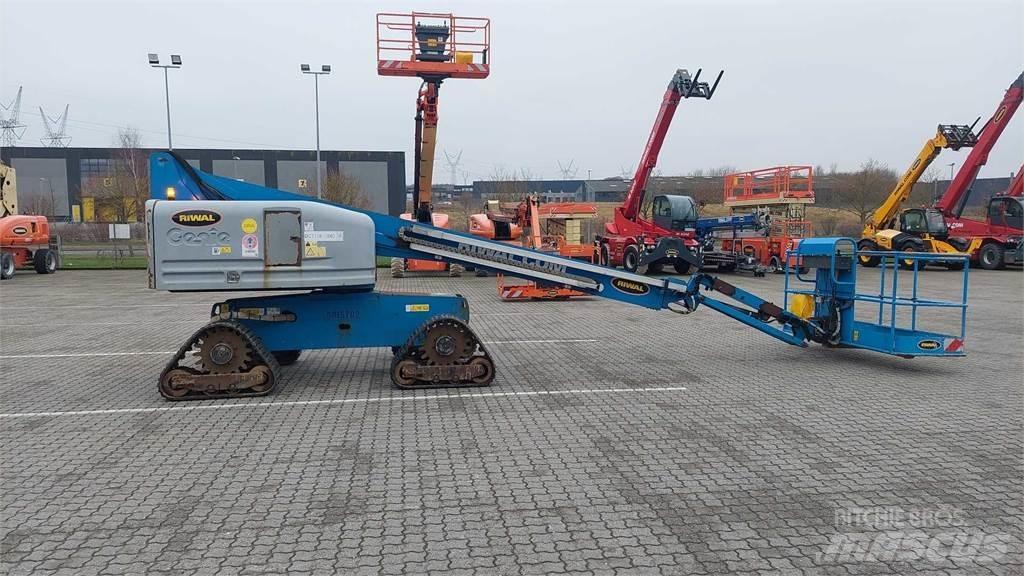Genie S45TRAXG Další zvedače a plošiny
